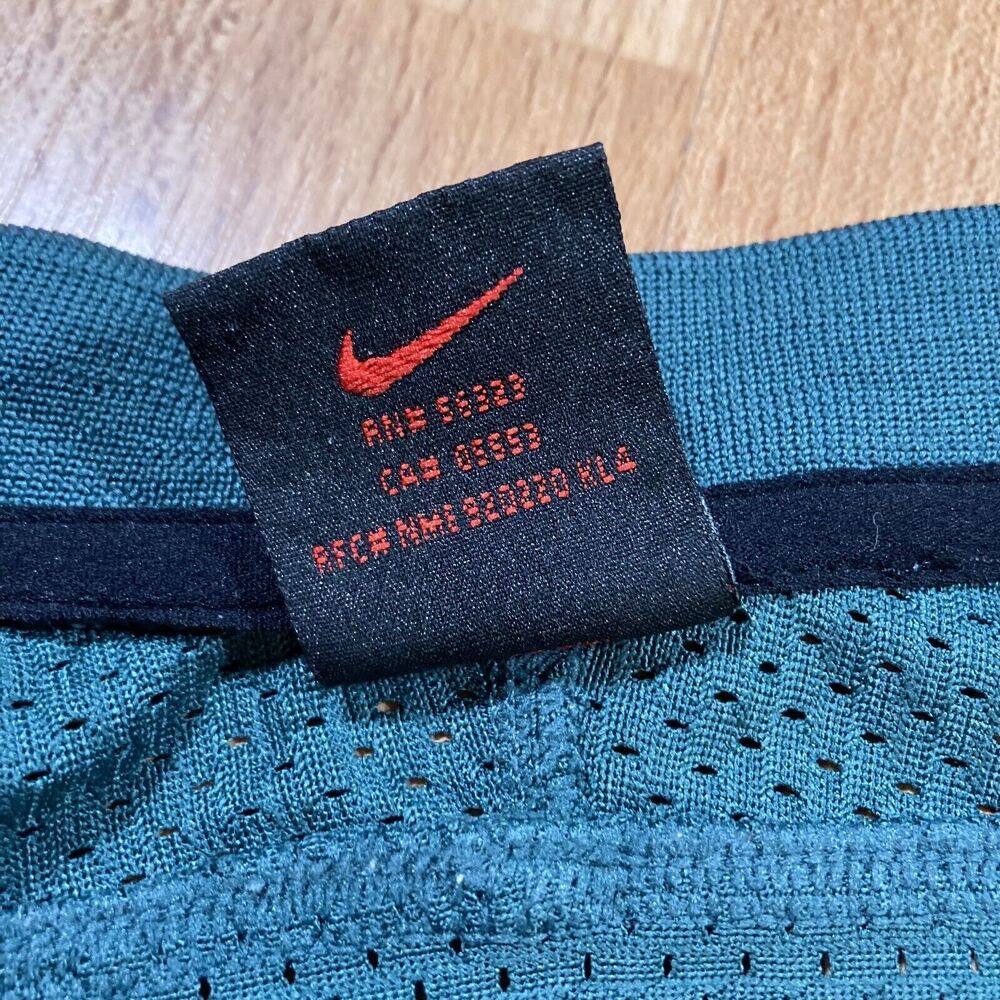NIKE V-Neck Jersey (Men’s Size XXL) • Vintage 90s • Short Sleeve Shirt • EUC - Picture 3 of 4
